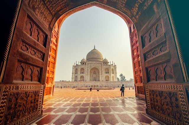 From Delhi: Golden Triangle Tour with Taj Mahal & Jaipur